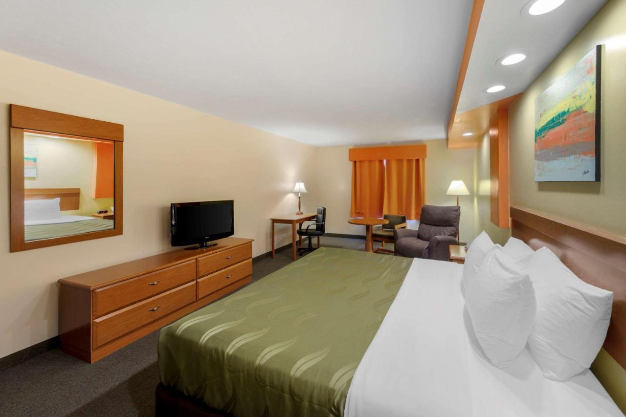 Quality Inn Hamilton Eksteriør bilde
